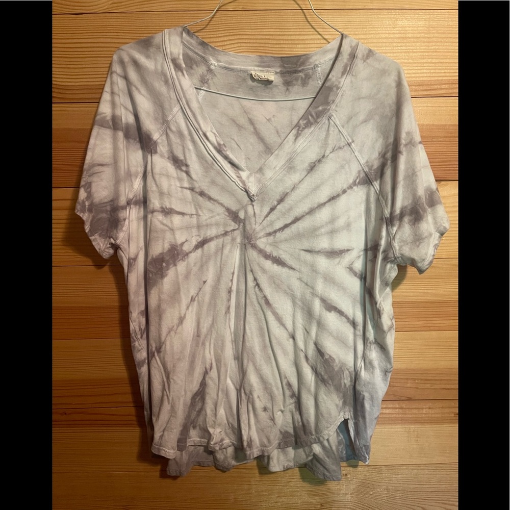V Neck Tee